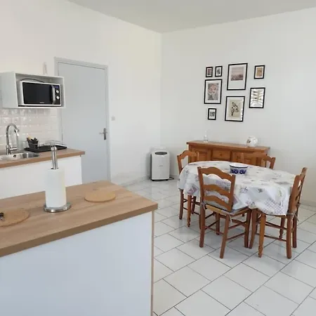 L'authentique, Apartmán